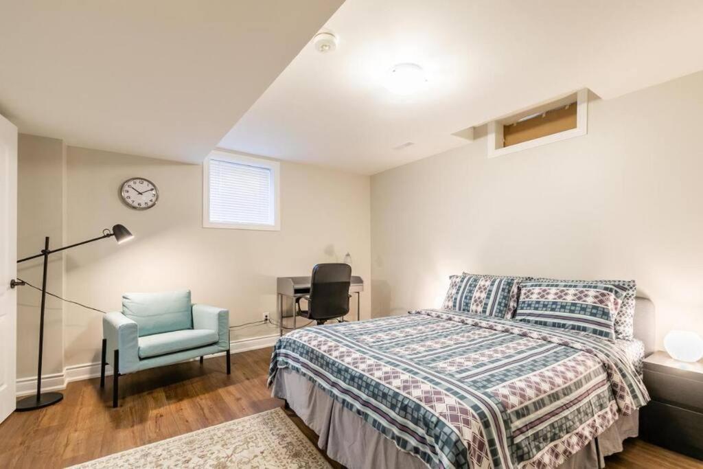 Spacious Basement Mississauga Dış mekan fotoğraf